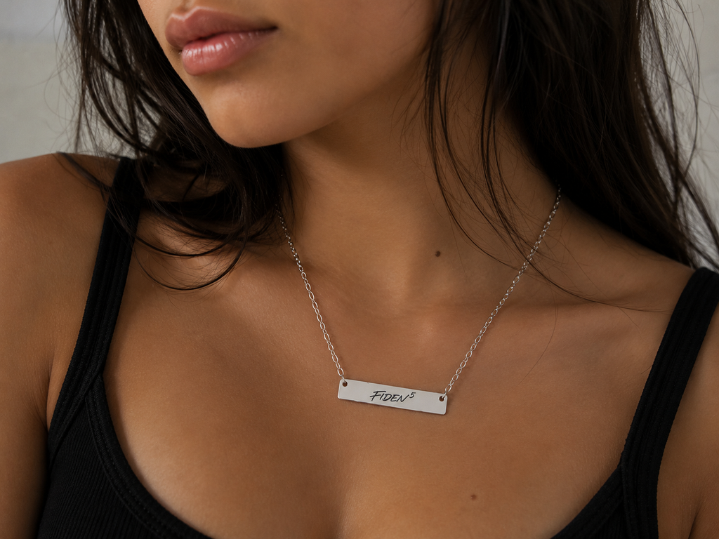 Horizontal Bar Necklace (Engraving)