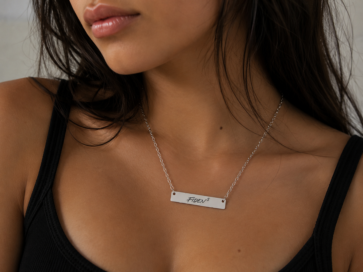 Horizontal Bar Necklace (Engraving)