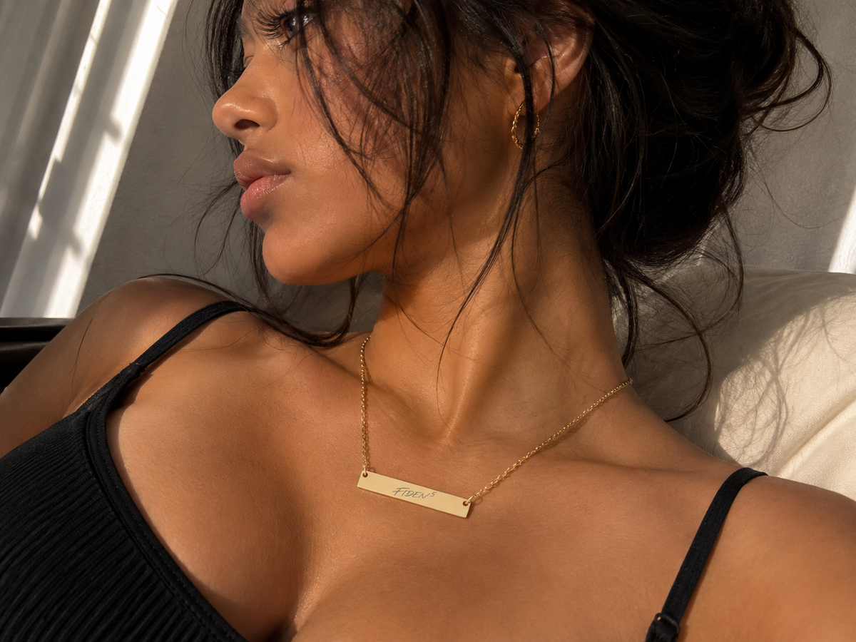 Horizontal Bar Necklace (Engraving)